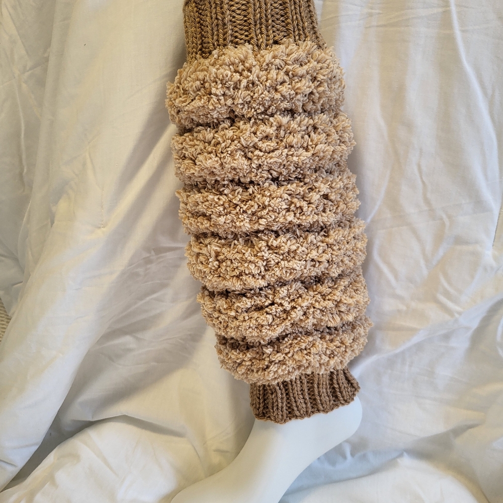 Hand Crafted knit skrunchers™ legwarmers 14 inch calf circumfrence Womens S - M - Picture 2 of 4